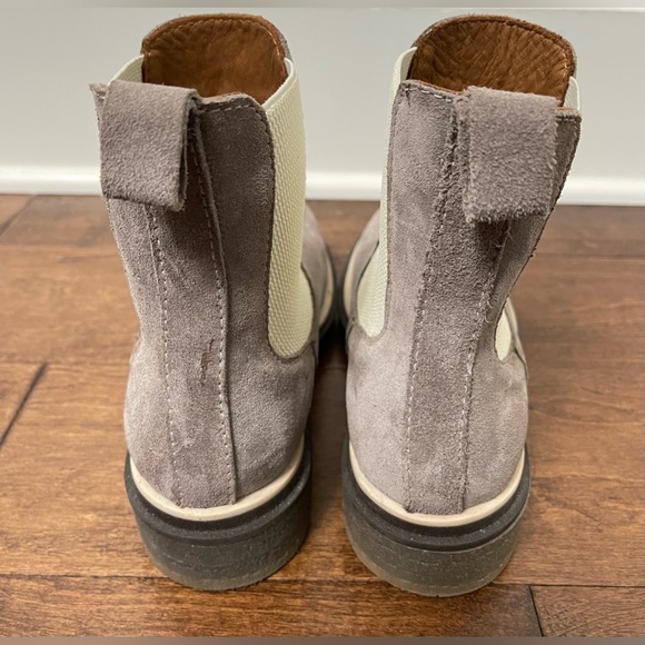 Bueno Free People Wanda Chelsea Taupe Suede Ankle Boots Size 36 (6) - Picture 4 of 10
